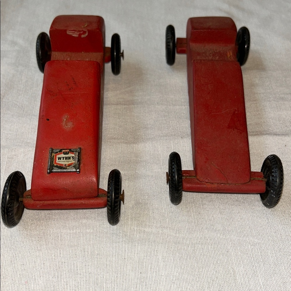 Vintage Pinewood Derby Cars Set of 2